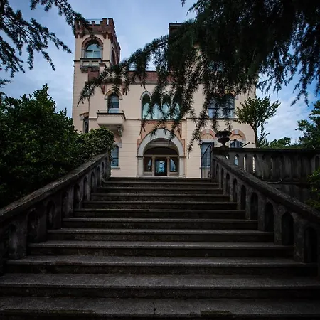 Villa Della Giovanna By Vacavilla *