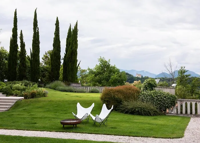 Della Giovanna By Vacavilla Villa