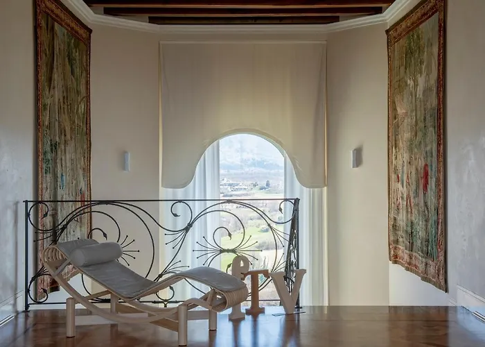 Della Giovanna By Vacavilla * Buia