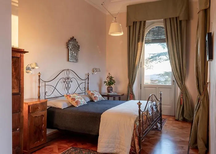 Della Giovanna By Vacavilla Villa Buia