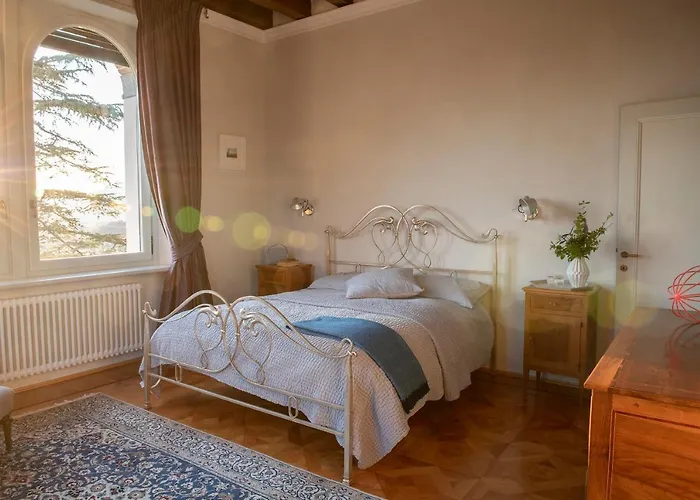 Della Giovanna By Vacavilla *